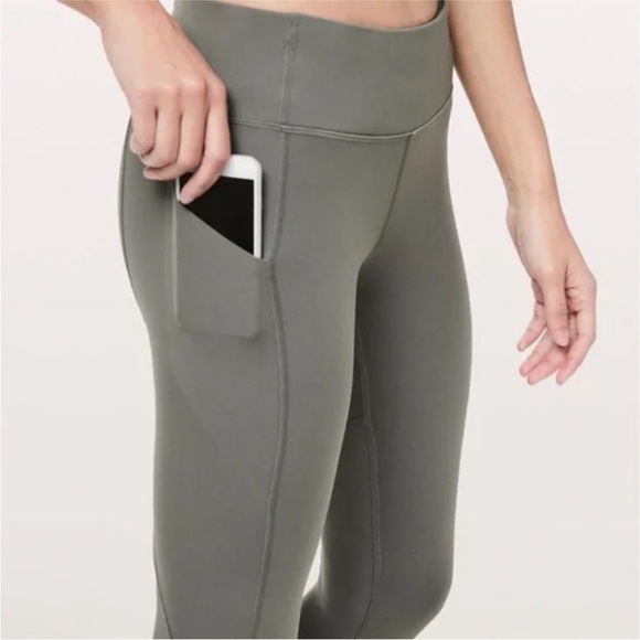 Lululemon Pace Rival - Picture 2 of 10